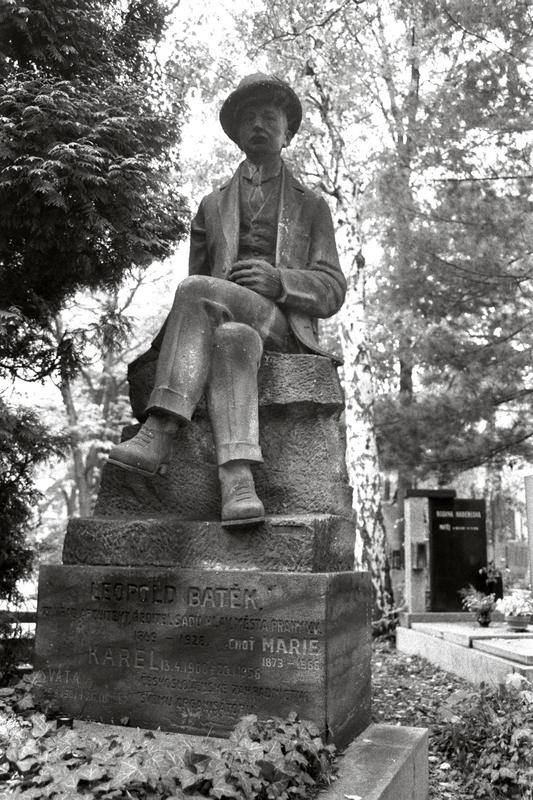2979img0100