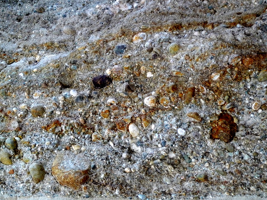 p1000747